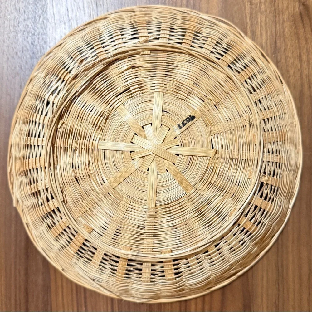 N/A handwoven wicker